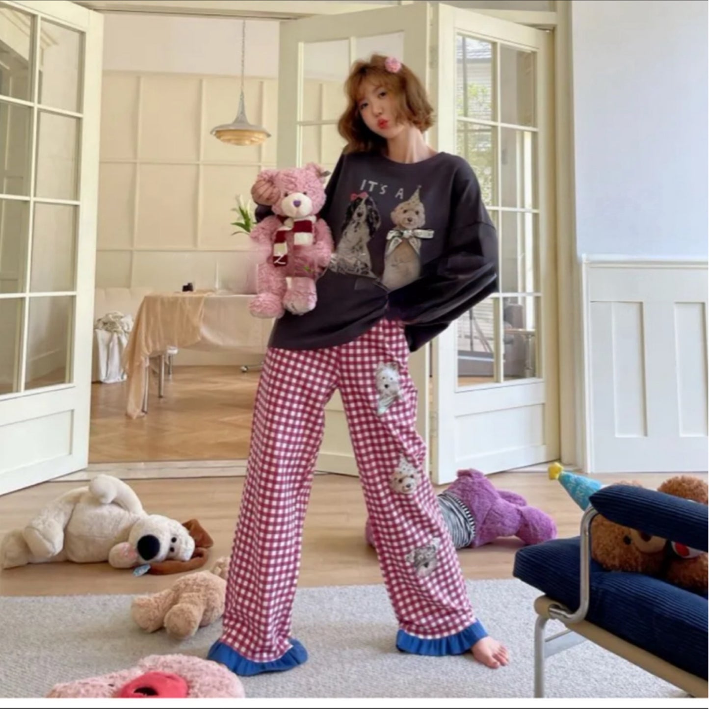 2025 New Arrival Cotton Dog Pattern with Ribbon and Ruffles at the Feet Stylish