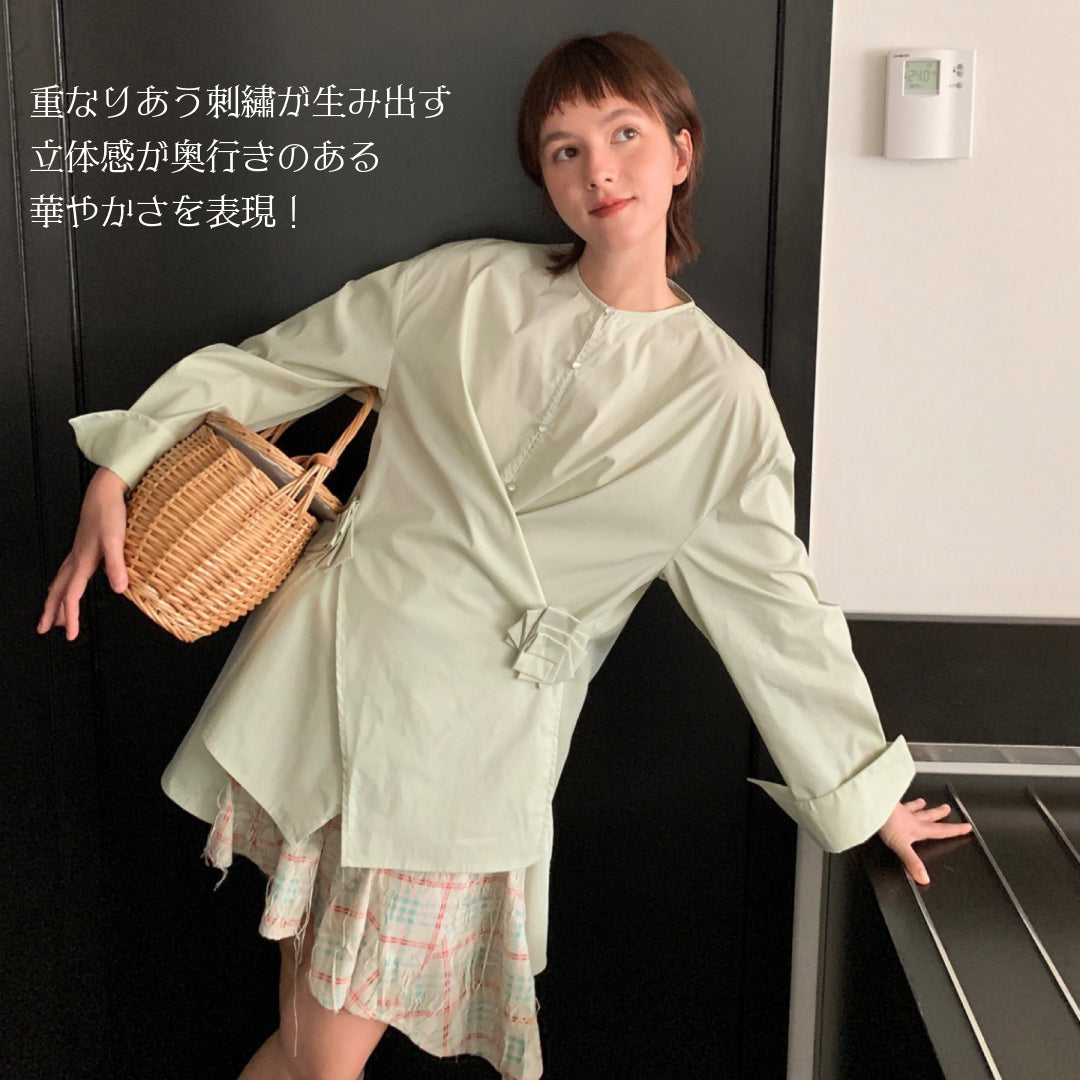 アレンジ次第で幾通りの着こなし長袖シャツ