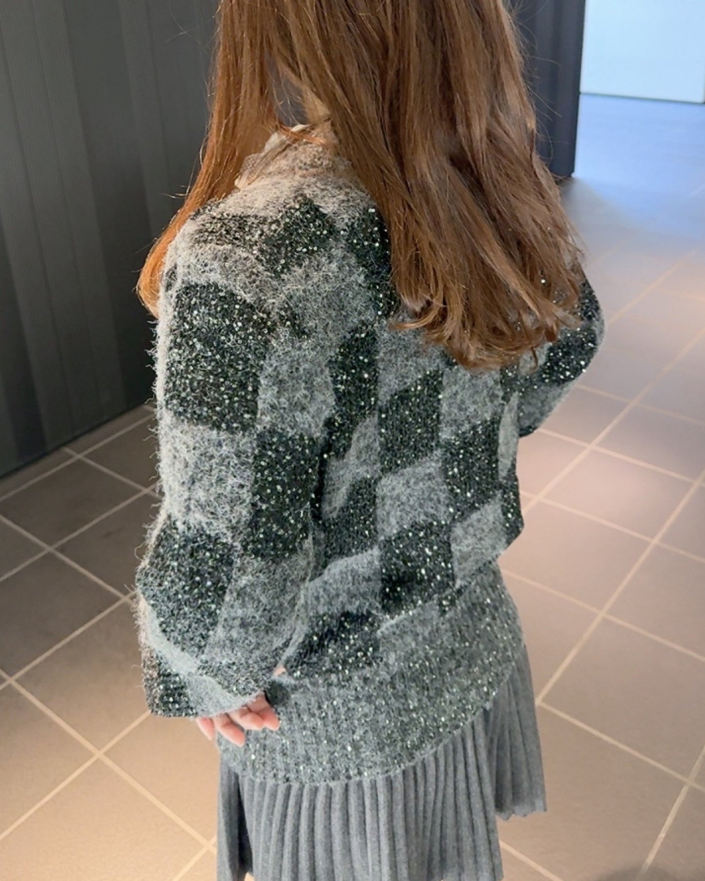 きらきらスパンコールニットレディース市松模様 冬 可愛い 長袖 可愛い 毛足の長いふわふわ ニットカーディガン トップス 愛おしい 暖かい