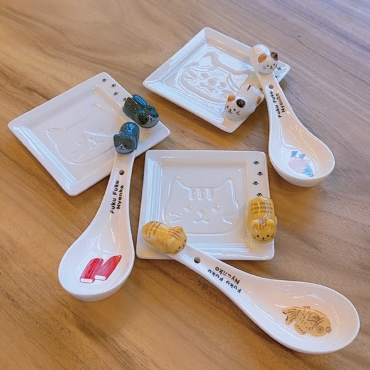 Must-see for cat lovers😽😻Cat small plate tableware pottery