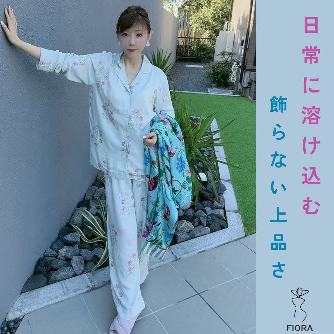 綿サテン　【日本製】ライトグリーン　ピンクのバラ柄　長袖 長ズボン パジャマ ルームウェア