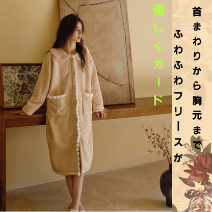 【秋冬物発売開始！！】2025 冬新作❄️日本製❤️モコモコルームウェア　ベージュ　バラ　羽織り　ワンピーススタイル