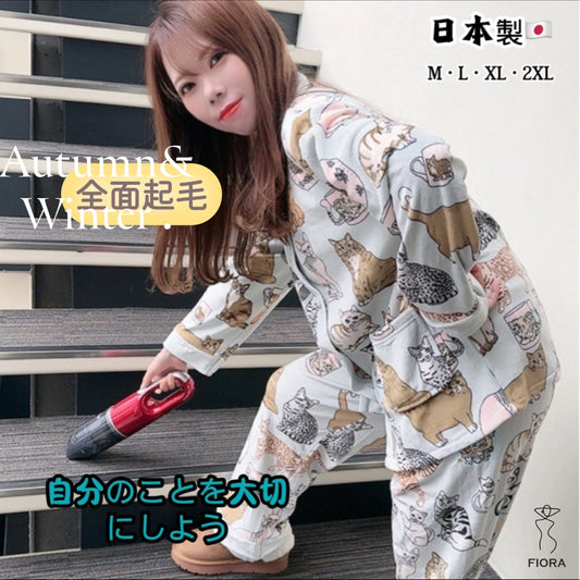 【先行発売開始】2025Winter新作 　全面起毛　ネコちゃん柄　　日本製　ベルベット　