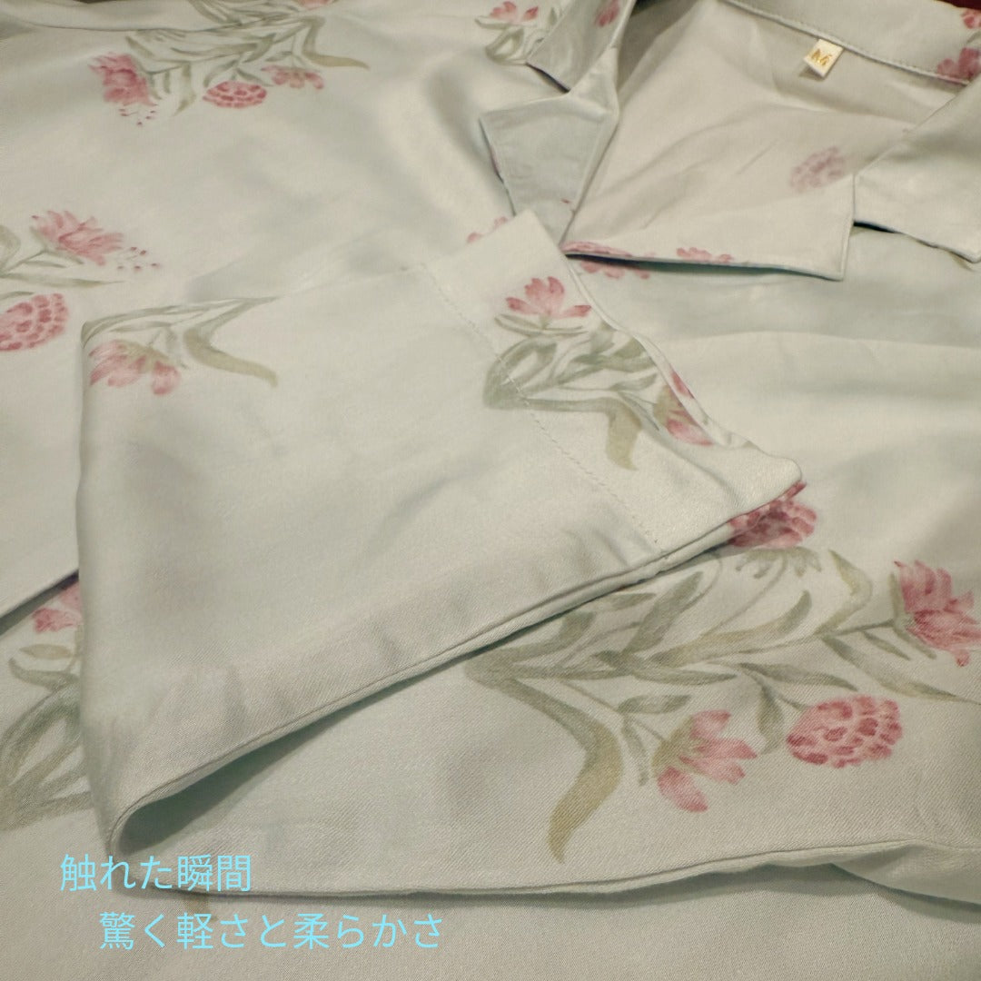 綿サテン　【日本製】ライトグリーン　ピンクのバラ柄　長袖 長ズボン パジャマ ルームウェア